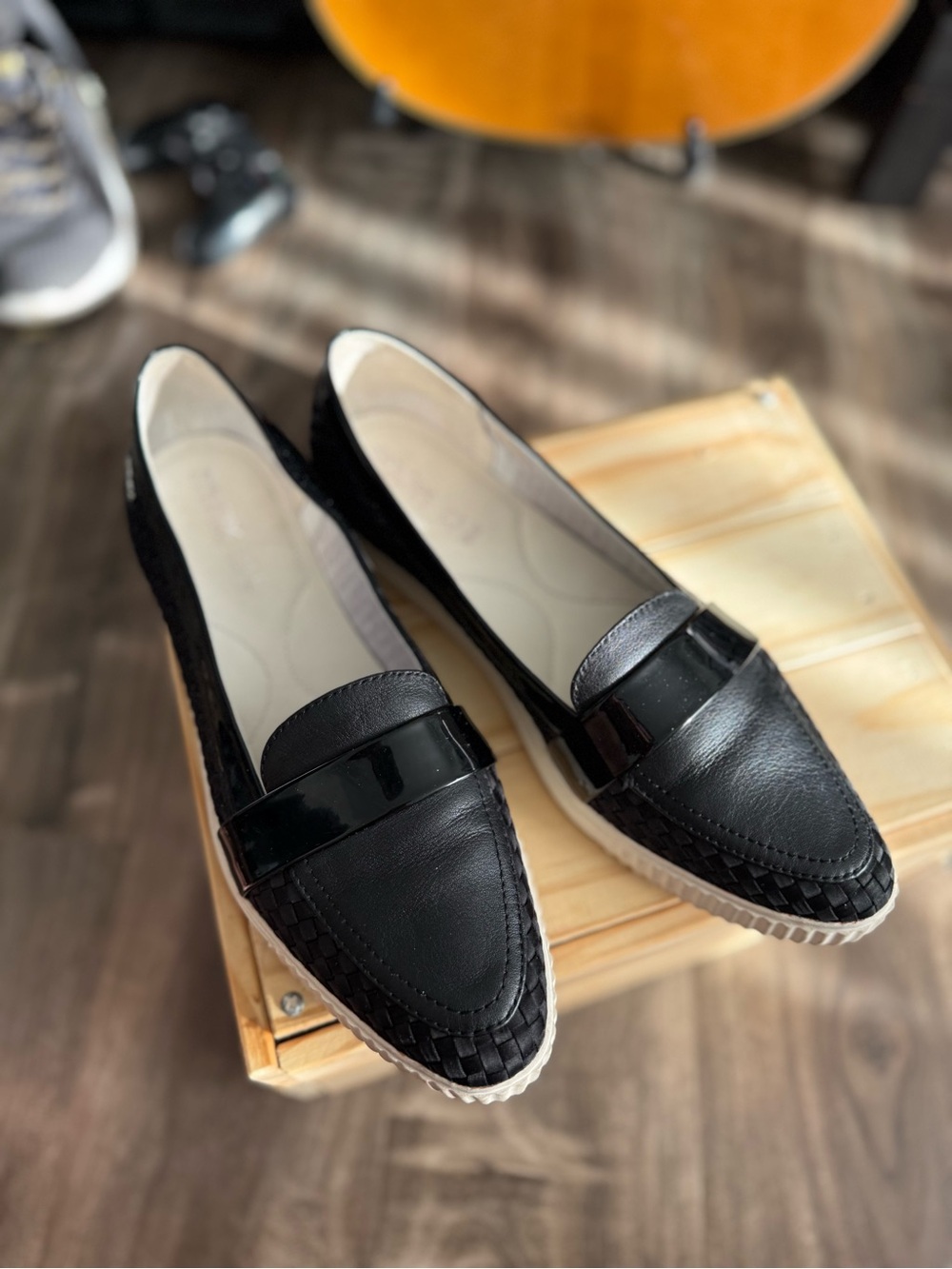 Geox Respira Black Woven Slip-On Loafers – White Sole – Sz 10 / 40